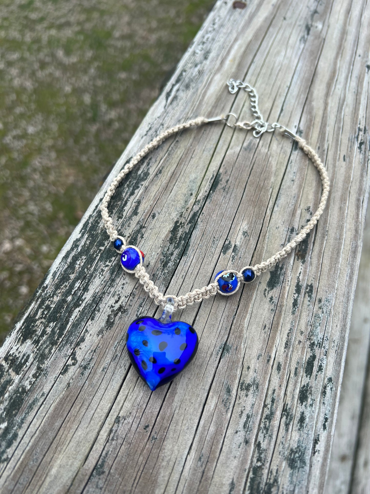 Glass Heart Hemp Choker / 14-18 inches