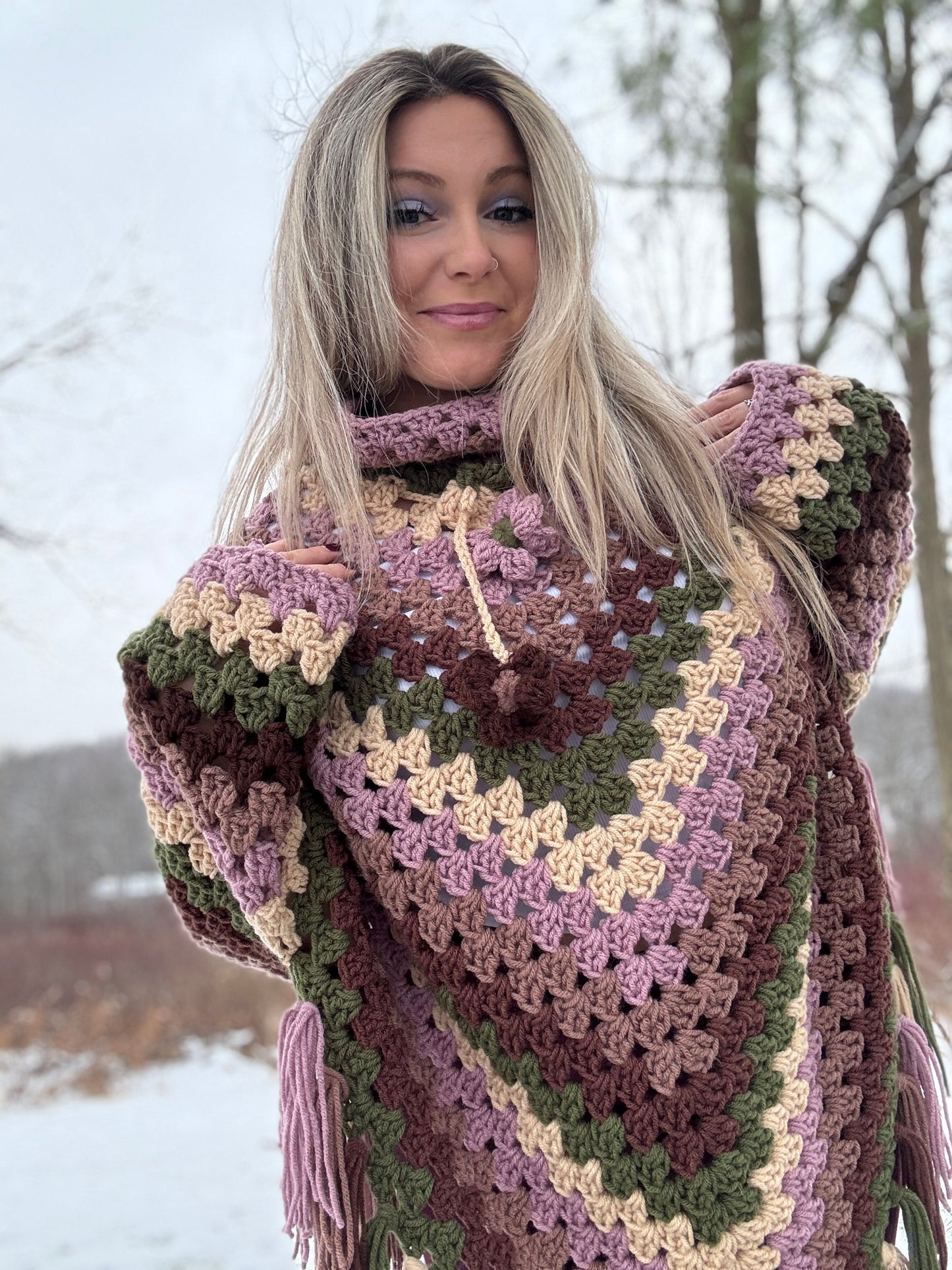 XL Sweater Poncho (Turtleneck + Sleeves)