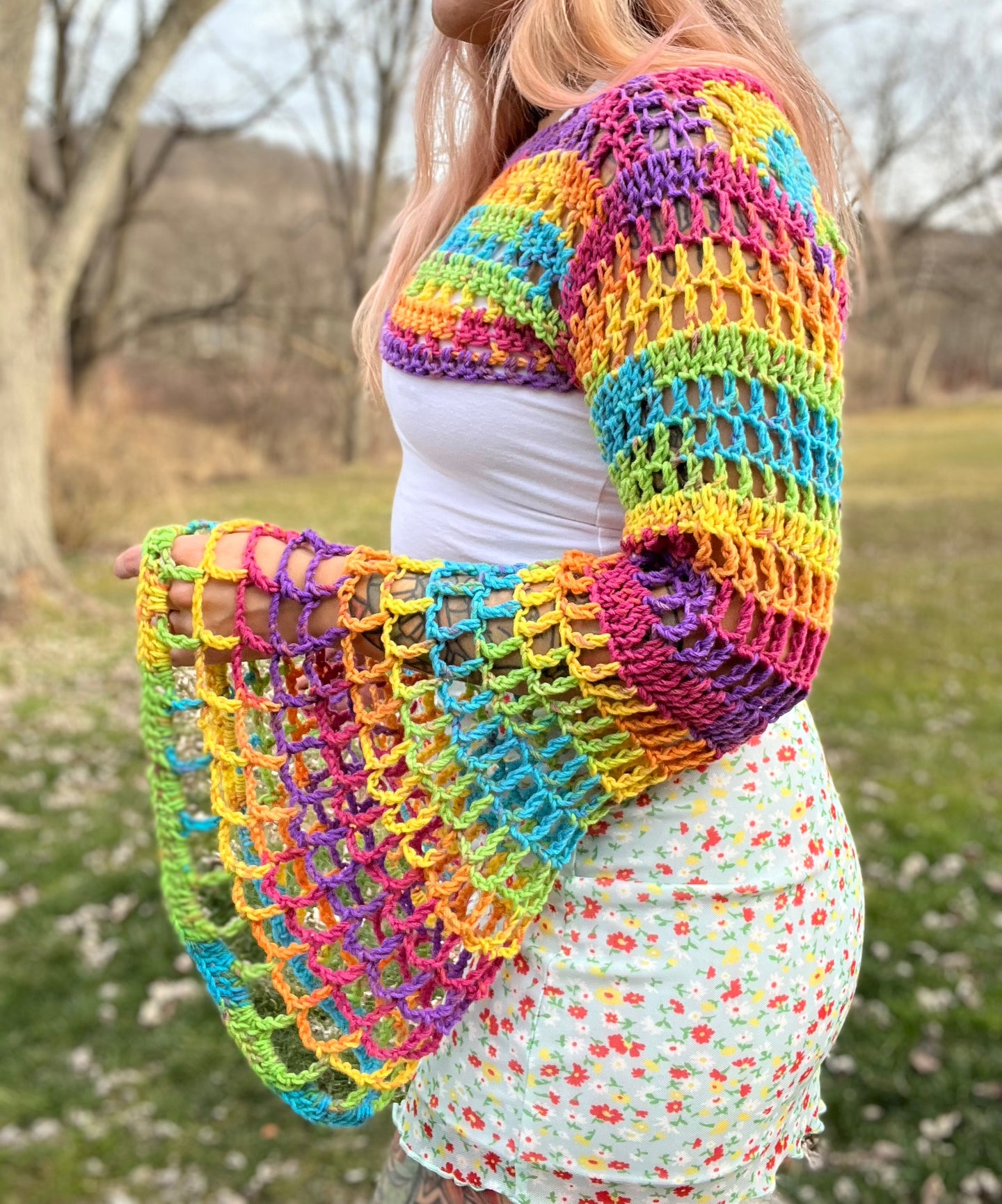 M/L Manic Pixie Shrug