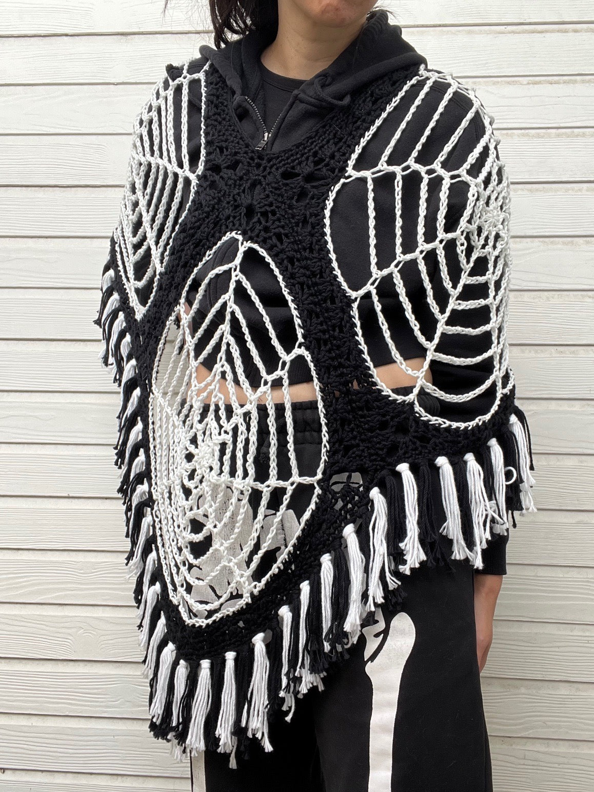 Spiderweb Poncho Pattern