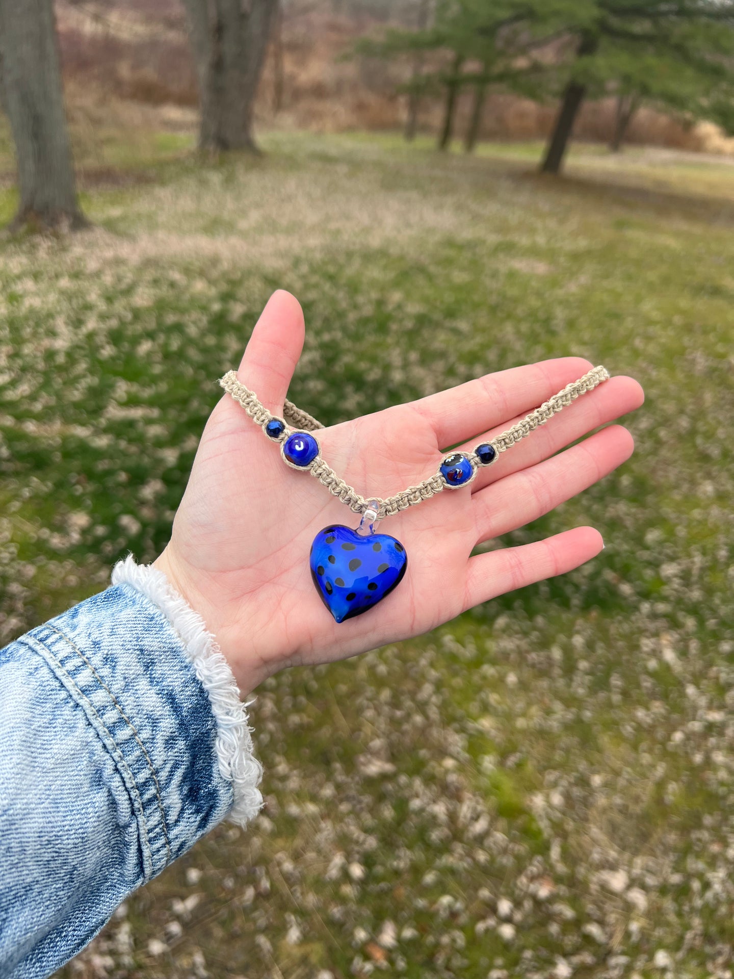 Glass Heart Hemp Choker / 14-18 inches