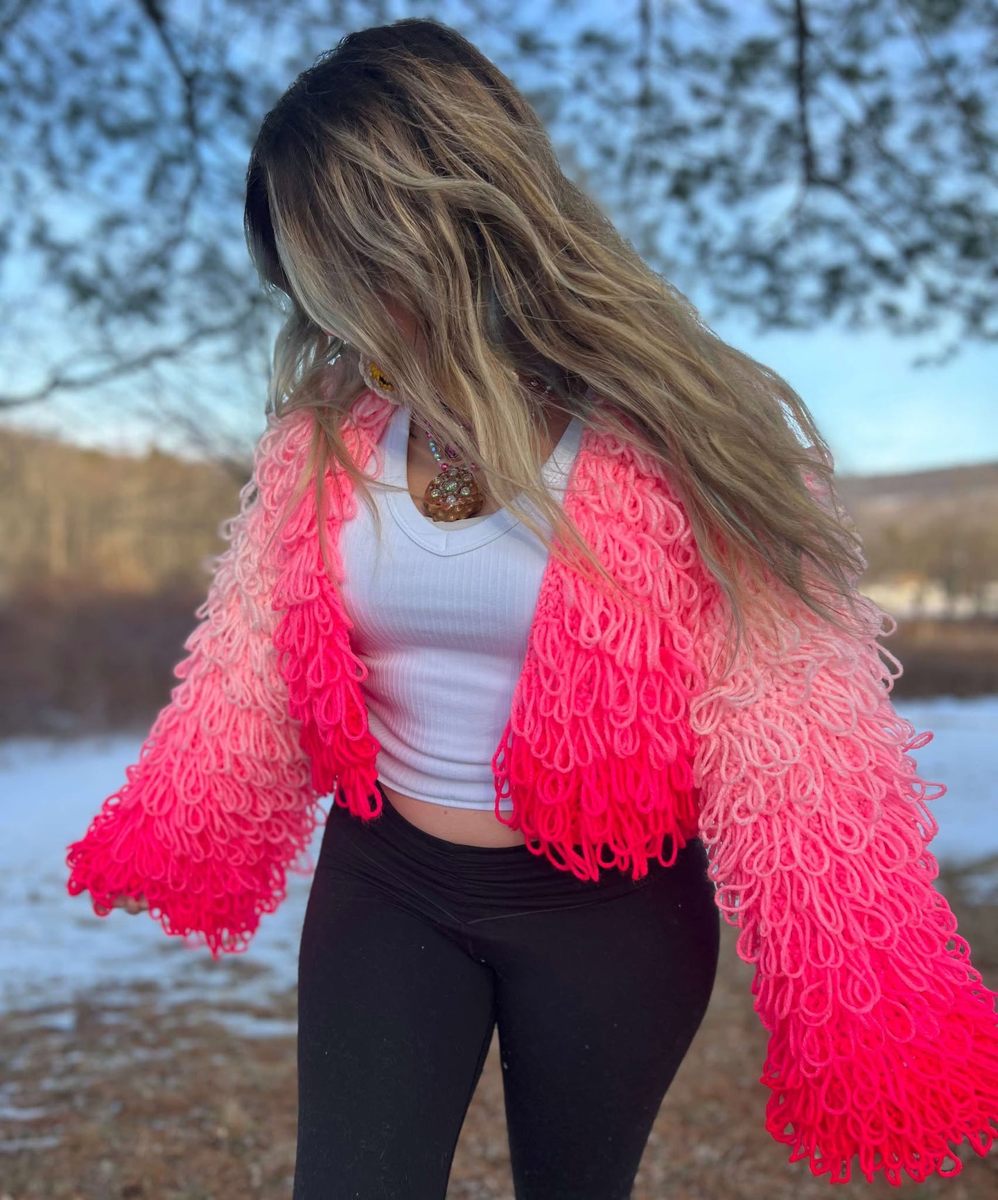 S/M Cropped V-Day Fringe Cardigan