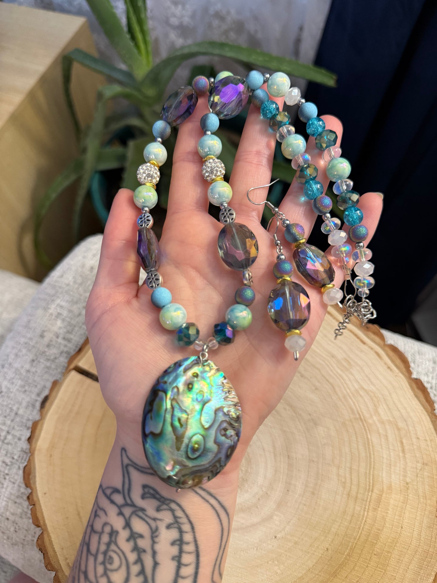 Abalone Beach Babe Necklace & Earrings