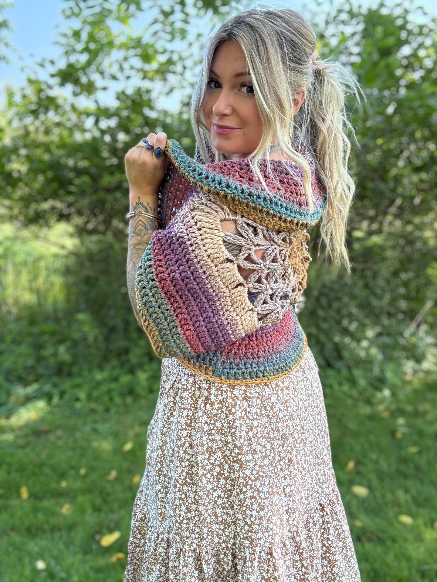 XS-M Flower of Life Shrug