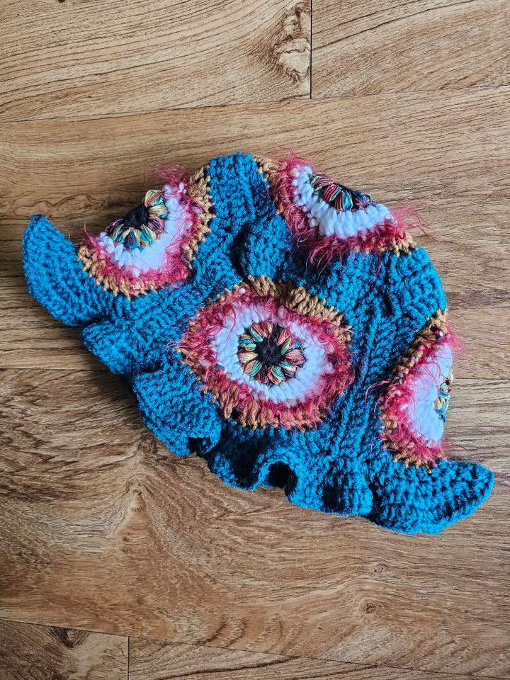 All Eyes on Me Bucket Hat PATTERN