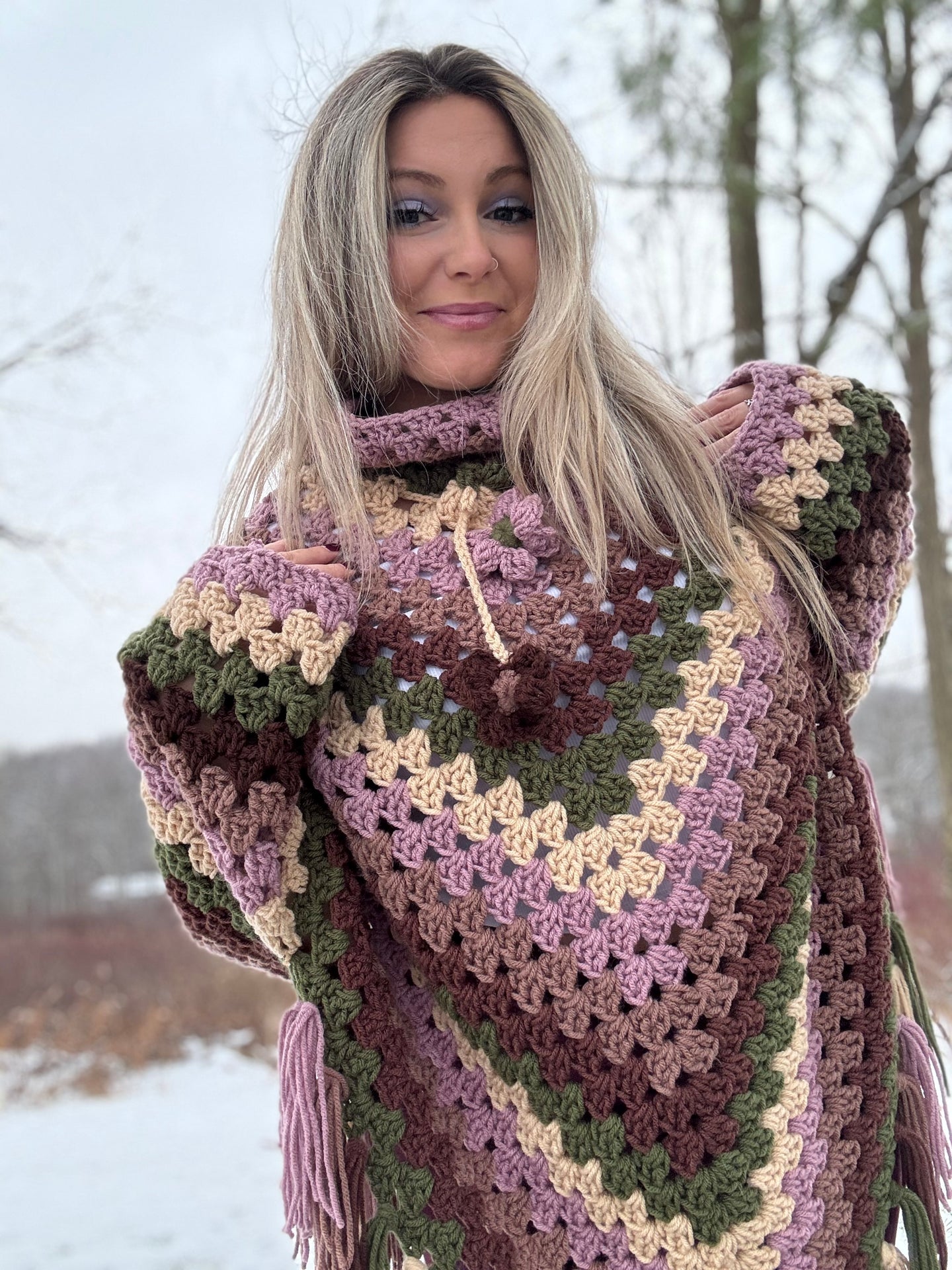 XL Sweater Poncho (Turtleneck + Sleeves)