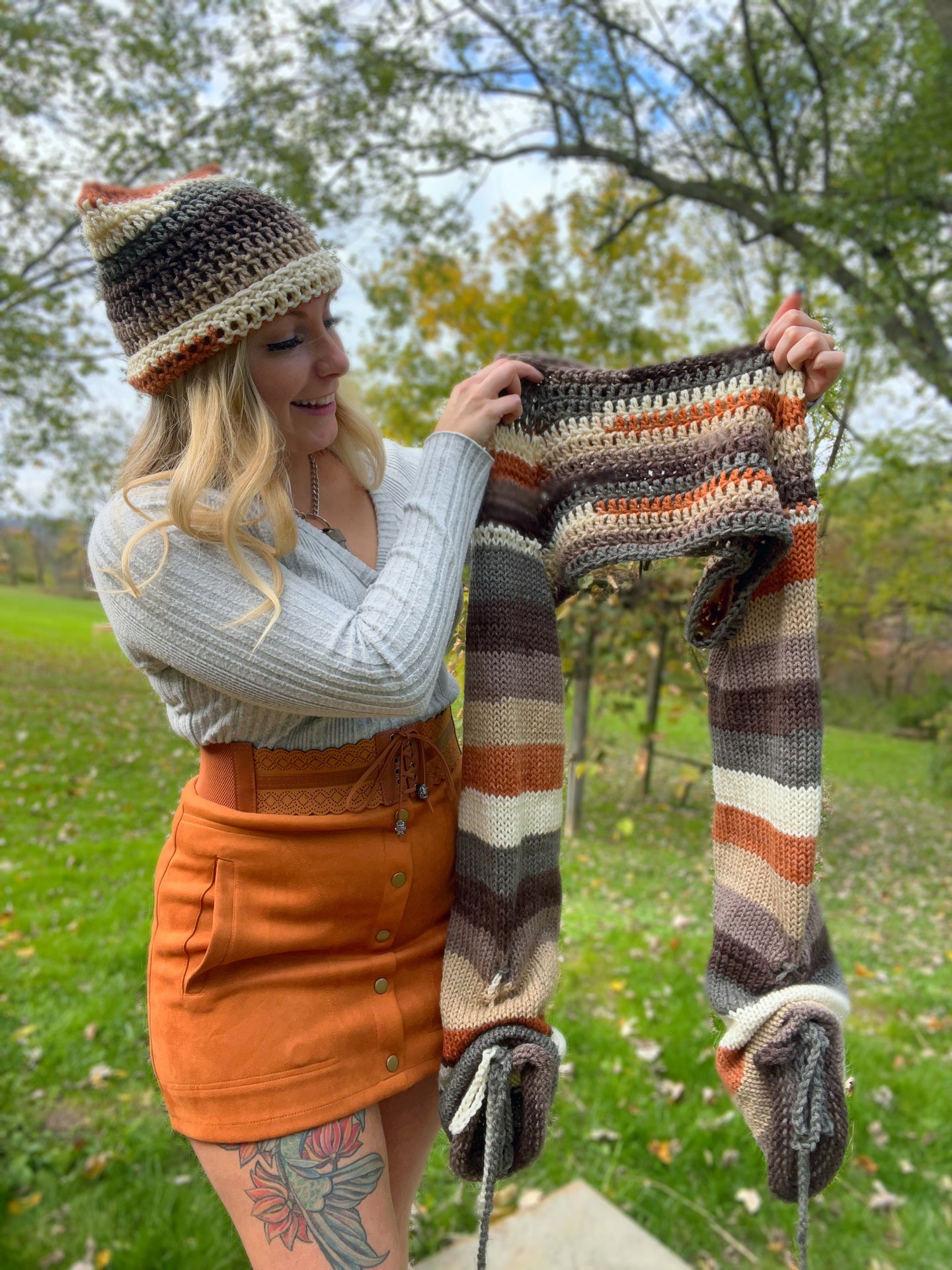 Medium Fall Set (Shrug & Kitten Beanie)