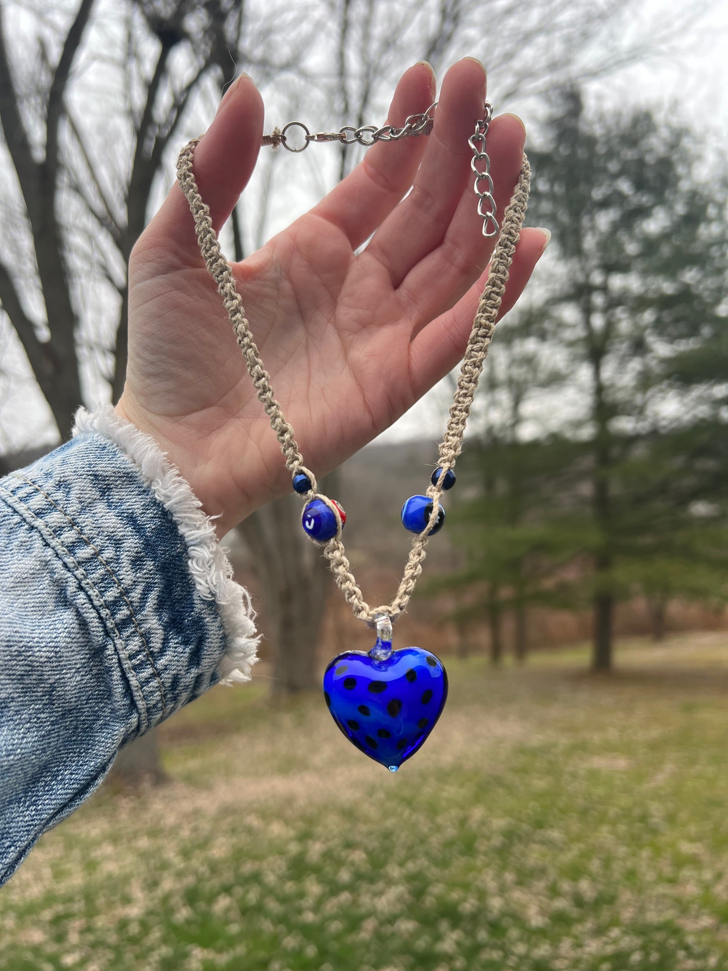Glass Heart Hemp Choker / 14-18 inches