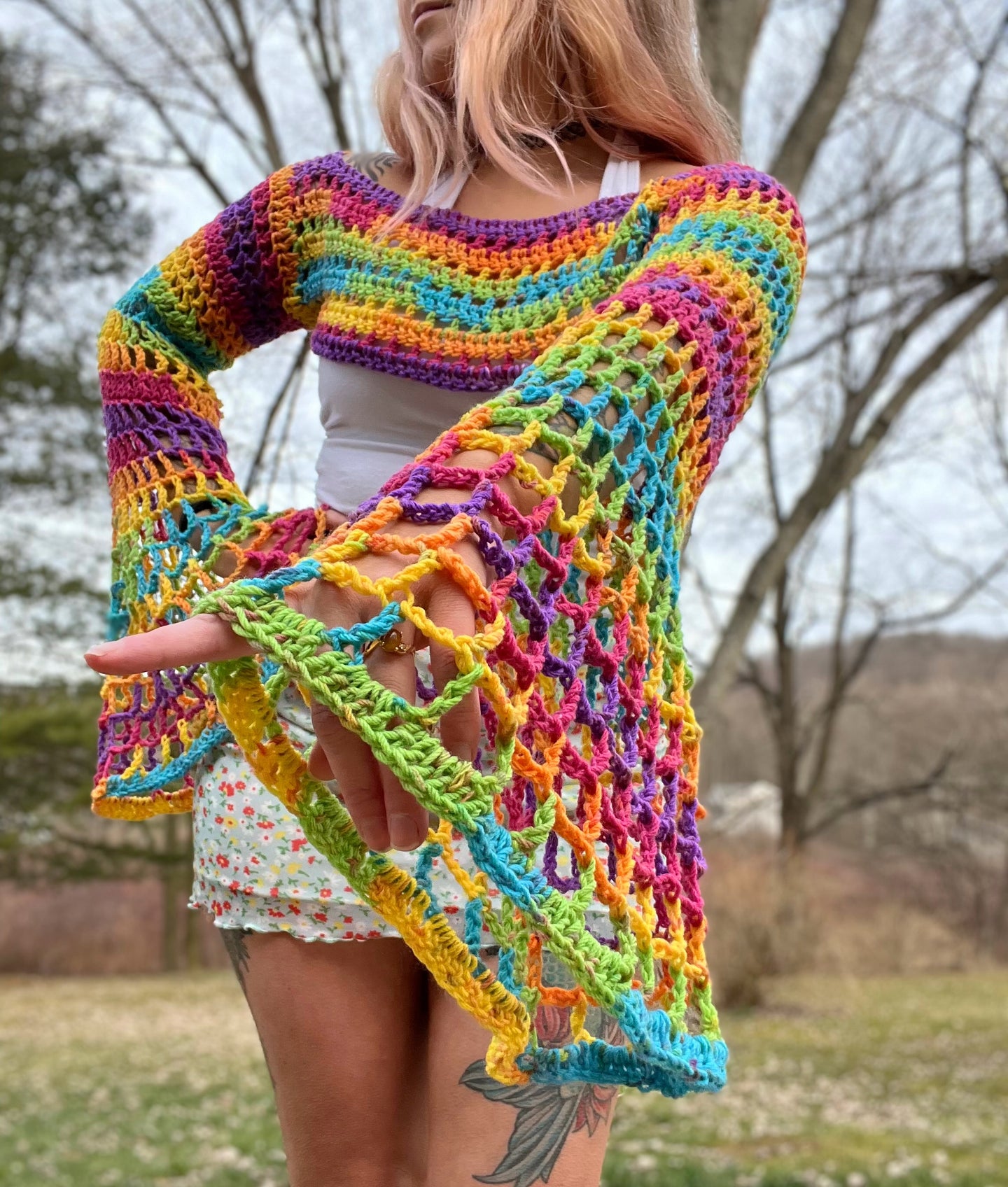 M/L Manic Pixie Shrug