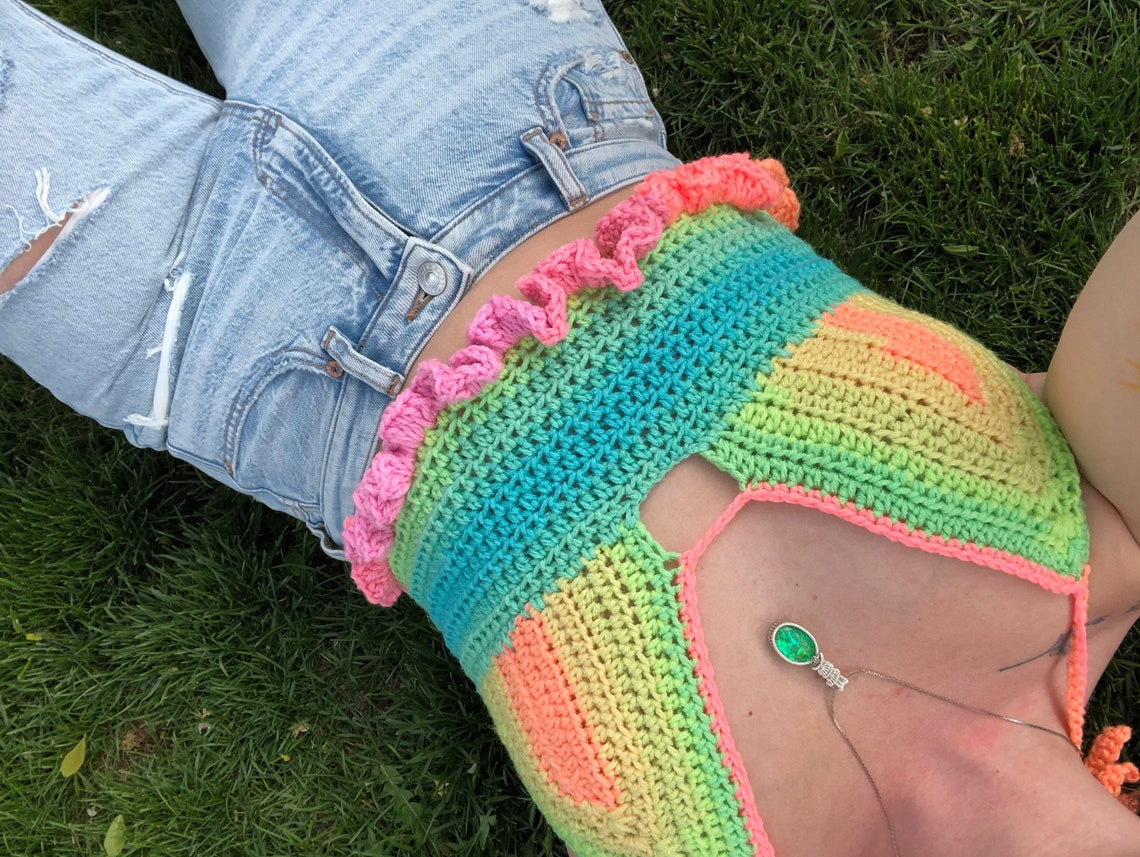 S/M Retro Stripe Crochet Crop Top