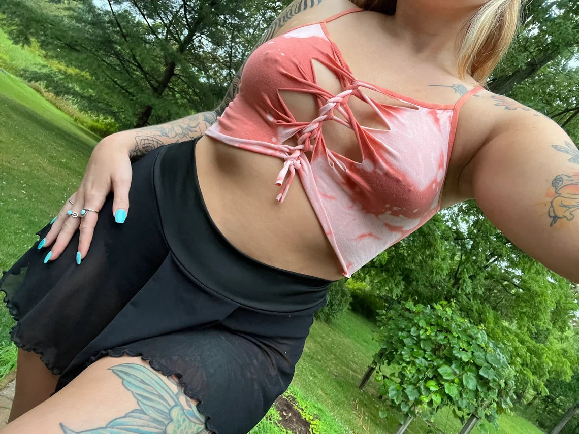 S/M Slit Weave Crop Top